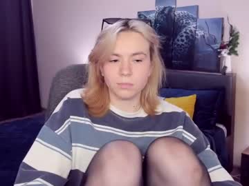 Remipeach Chaturbate stream image from May 26, 2026