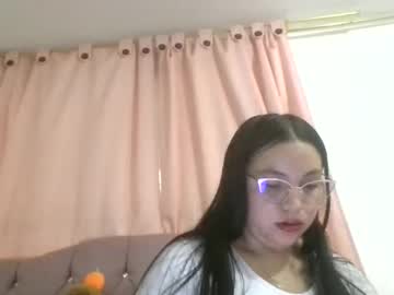 Katara077 Chaturbate stream image from May 26, 2026