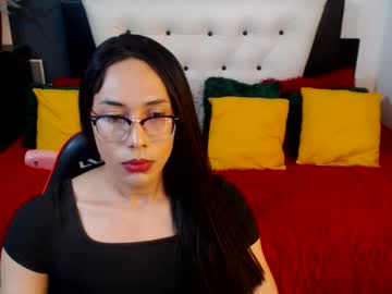 Stephanie_Dollss Chaturbate stream image from May 26, 2026