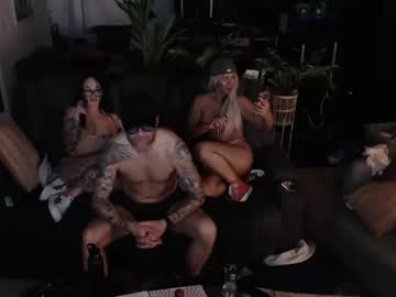 Australianhotcouple69 Chaturbate stream image from May 26, 2026