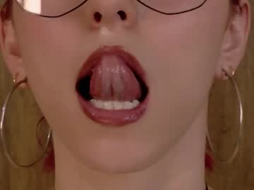 Casandra_Busting Chaturbate stream image from May 26, 2026
