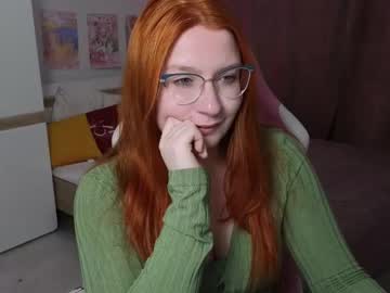 Alicexcute1 Chaturbate stream image from May 26, 2026