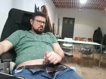 Maythe4bwu Chaturbate stream image from May 26, 2026