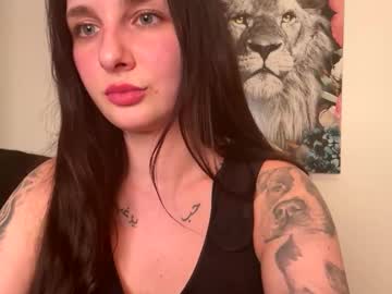 Mady_Sunshiine Chaturbate stream image from May 26, 2026