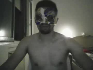 Enzoerotico Chaturbate stream image from May 27, 2026