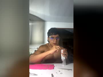 Kamenov07 Chaturbate stream image from May 27, 2026