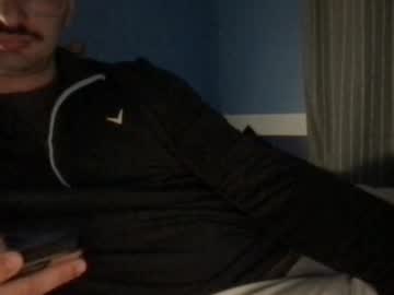 Emwuert Chaturbate stream image from May 27, 2026