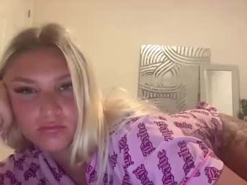 Bhadbarbi3 Chaturbate stream image from May 27, 2026