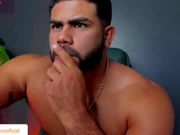 Noahcrux Chaturbate stream image from May 27, 2026