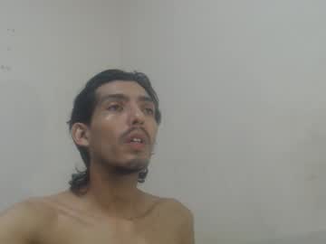 Snackontime19 Chaturbate stream image from May 27, 2026
