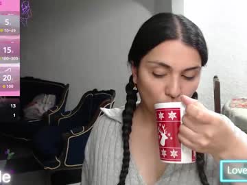 Alix_Beltran Chaturbate stream image from May 27, 2026