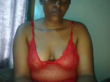 Cutezarina Chaturbate stream image from May 27, 2026