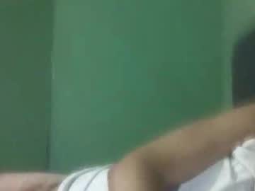 Juliano_2020 Chaturbate stream image from May 27, 2026
