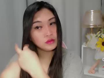 Claire_Wntr Chaturbate stream image from May 27, 2026