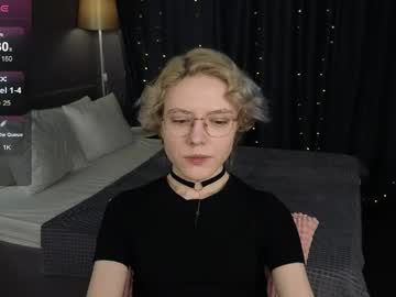 Hottokori Chaturbate stream image from May 27, 2026