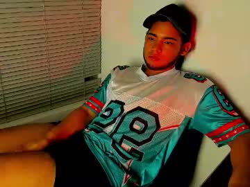 Louis_Rueda Chaturbate stream image from May 27, 2026