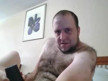 Miike84s Chaturbate stream image from May 27, 2026