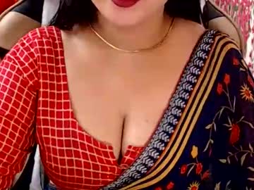 Hottienotty Chaturbate stream image from May 27, 2026