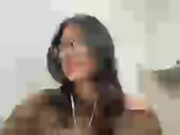 Olenerowley Chaturbate stream image from May 27, 2026