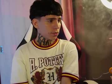 Angel_Luna0 Chaturbate stream image from May 27, 2026
