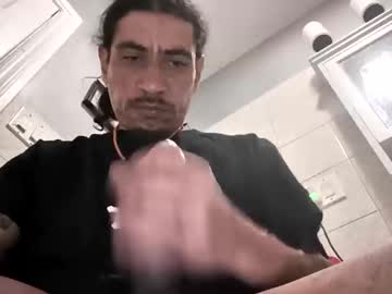 Tizzzdigggkkk Chaturbate stream image from May 27, 2026