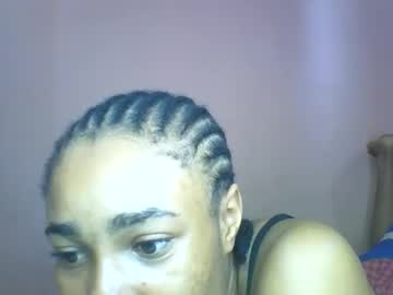 Wetdripbitch Chaturbate stream image from May 27, 2026