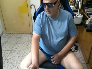Olegariooticario784770 Chaturbate stream image from May 27, 2026