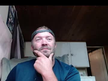 Squegly Chaturbate stream image from May 27, 2026