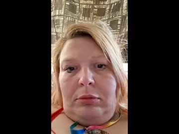 Beccadream420 Chaturbate stream image from May 27, 2026
