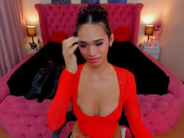 Candicewilson Chaturbate stream image from May 27, 2026