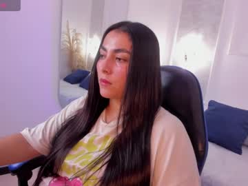 Kira_Villan Chaturbate stream image from May 27, 2026