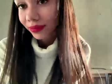 Alinareik Chaturbate stream image from May 27, 2026