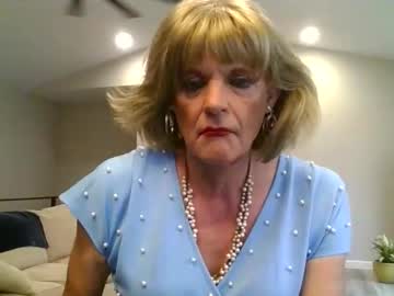 Dianeheels Chaturbate stream image from May 27, 2026