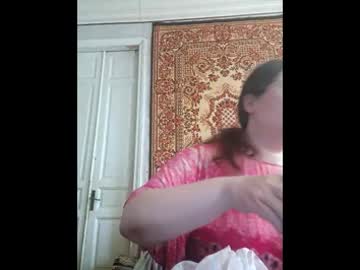 Webgirl2 Chaturbate stream image from May 27, 2026