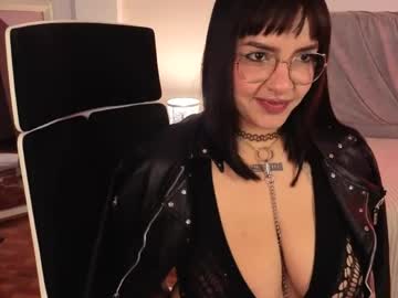 Dania22_ Chaturbate stream image from May 27, 2026