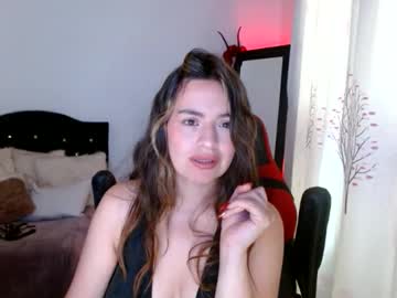 Ashleyt1998 Chaturbate stream image from May 27, 2026
