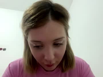 Kathrinekiening Chaturbate stream image from May 27, 2026