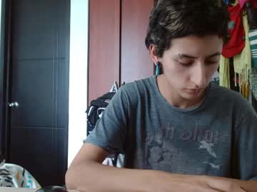 Malitamuymal22 Chaturbate stream image from May 27, 2026