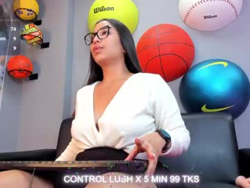 Aluna_2_Brown Chaturbate stream image from May 27, 2026