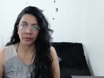 Johana_Collins Chaturbate stream image from May 27, 2026