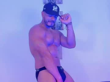 Magnusclark Chaturbate stream image from May 27, 2026