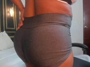 Alondra_Bernet Chaturbate stream image from May 27, 2026