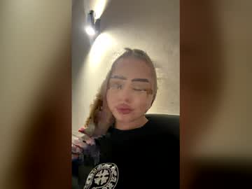 Blonde8888 Chaturbate stream image from May 27, 2026