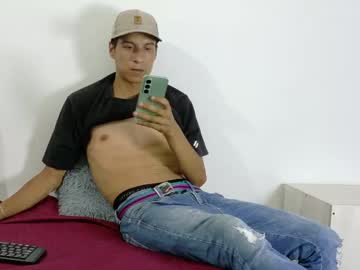 Cameronsilverman Chaturbate stream image from May 27, 2026
