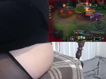 Just0m Chaturbate stream image from May 27, 2026