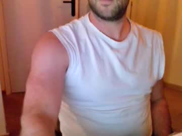 Chicken_25 Chaturbate stream image from May 27, 2026