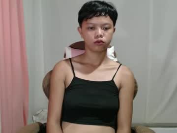 Petite_Remyy Chaturbate stream image from May 27, 2026