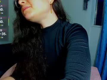 Vicky_Cristinax Chaturbate stream image from May 27, 2026