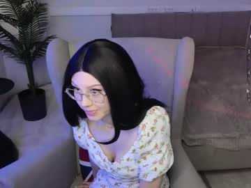 Emily__Hamilton Chaturbate stream image from May 28, 2026