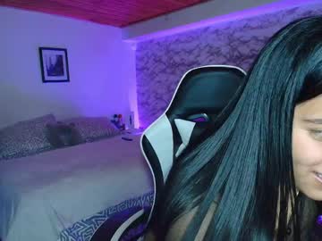Roose_Icamila Chaturbate stream image from May 28, 2026